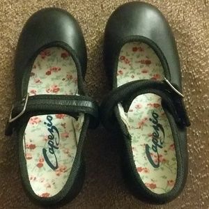 Capezio tap shoes. Velcro